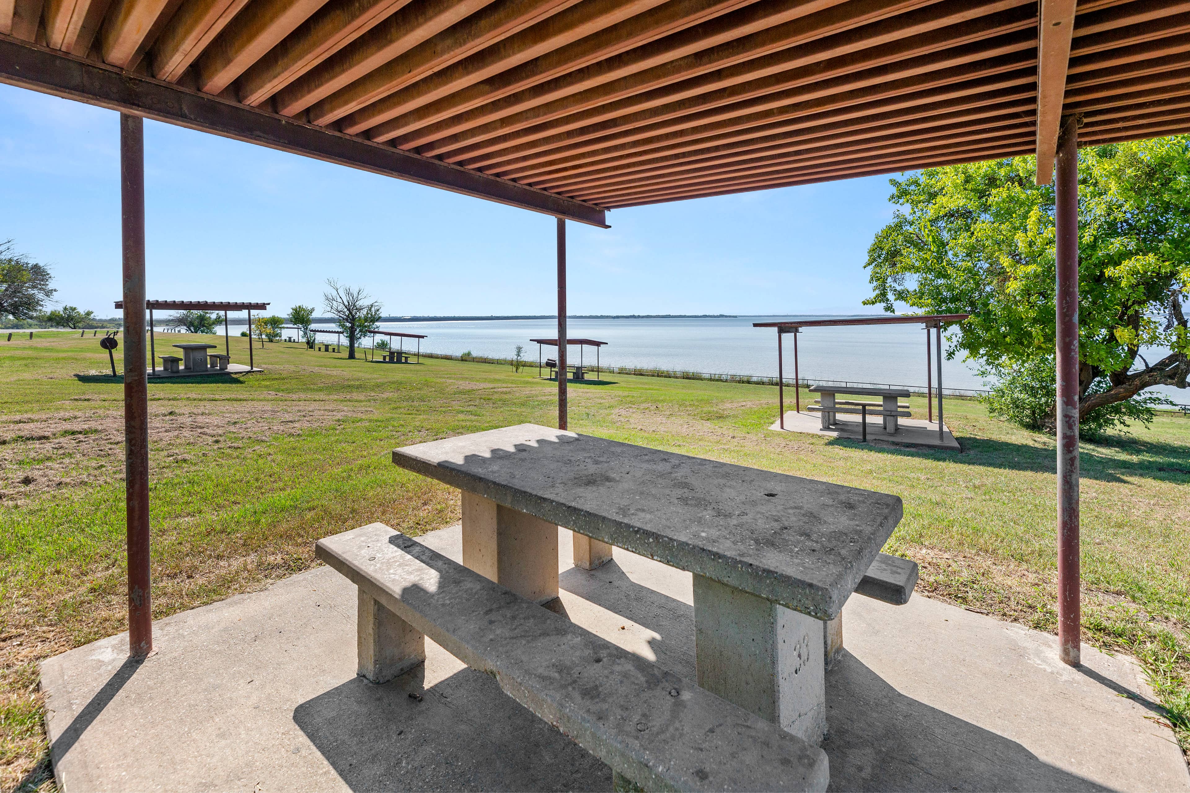 Lake Breeze photo