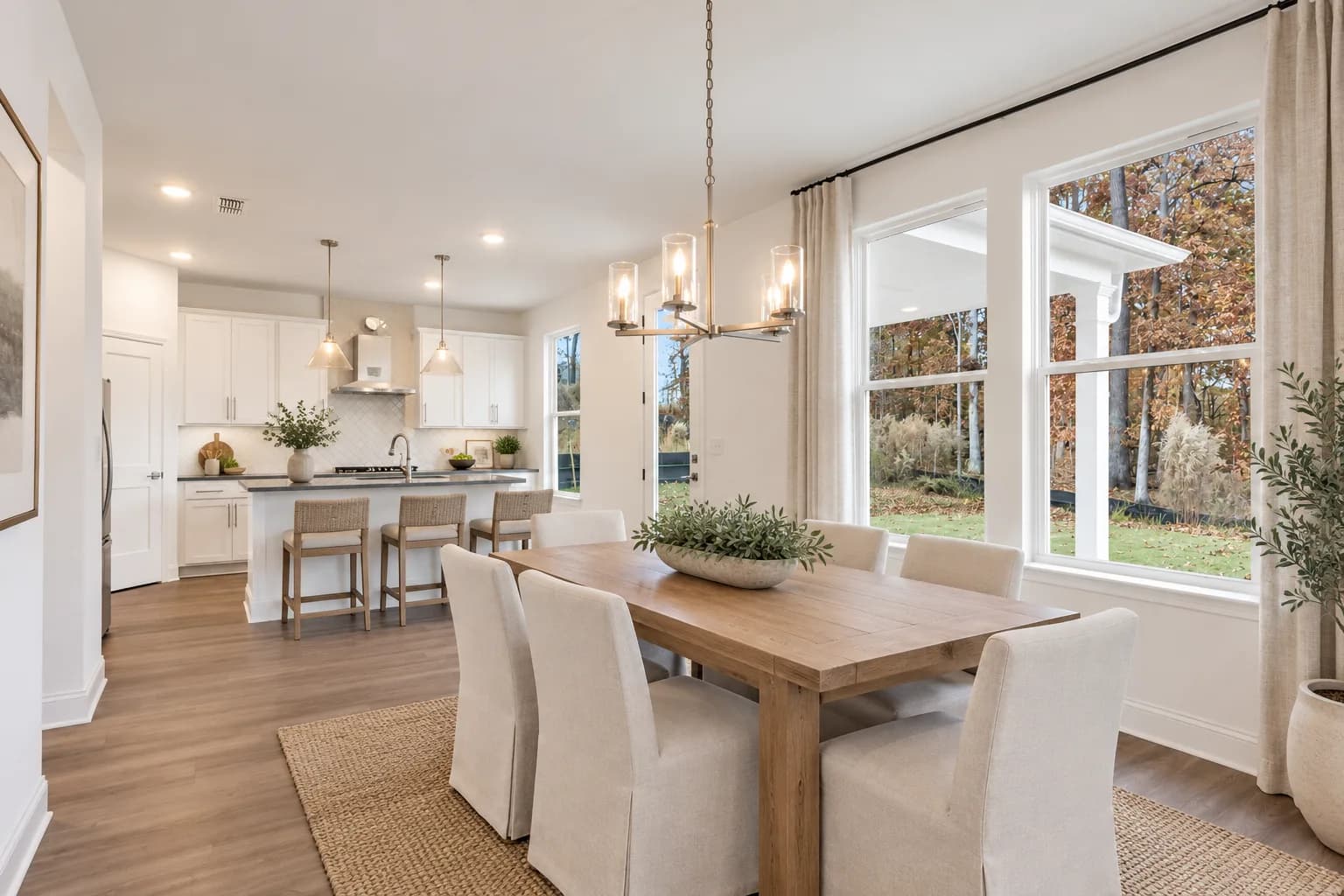 Baldwin interior photo